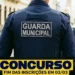 Guarda Municipal de São Paulo em patrulhamento com aviso sobre o prazo final de inscrição do concurso público com 500 vagas.