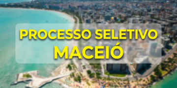 Vista aérea panorâmica da orla de Maceió com mar turquesa e prédios, texto "Processo Seletivo Maceió" em amarelo